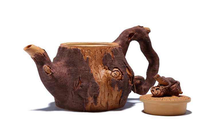 仿木外皮紫砂壺，創(chuàng)意木樁手工雕刻紫砂壺